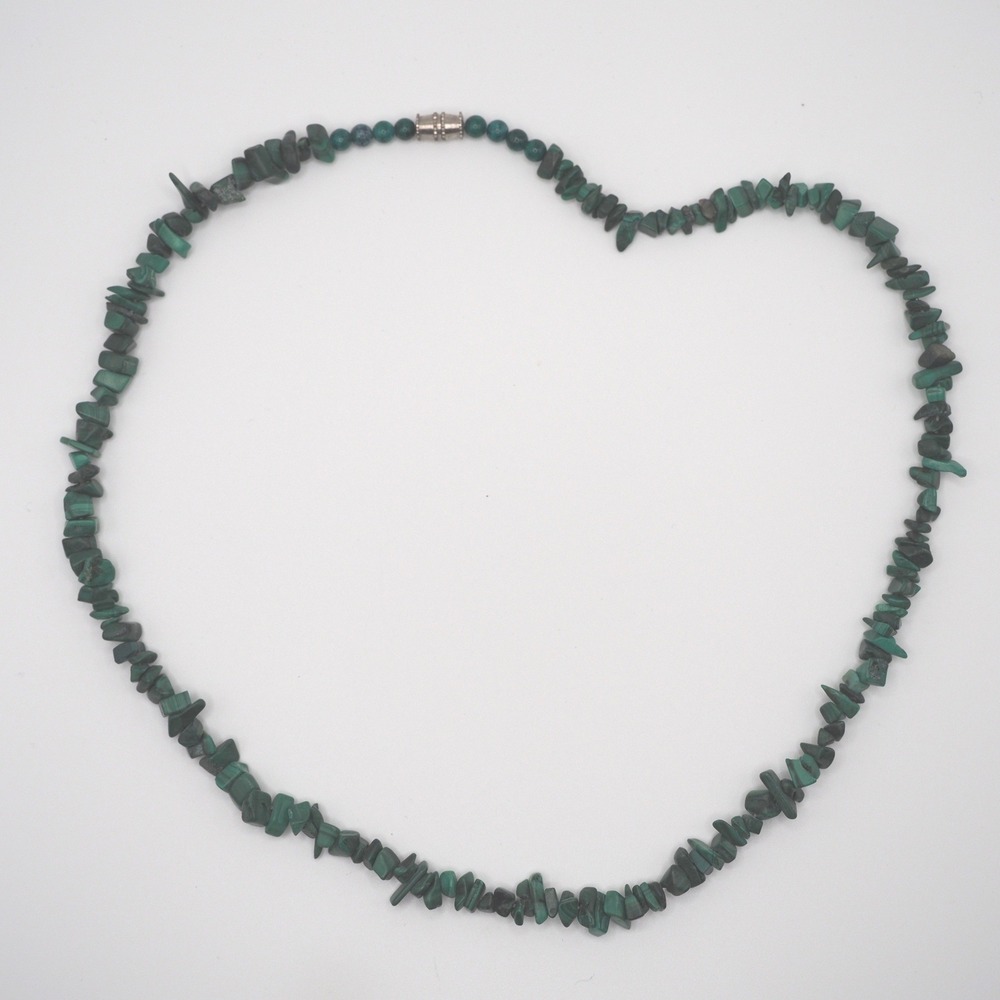 Artisan Necklace 19 Inch Teal Green Stone Chip Bead Dyed Howlite Coastal Boho